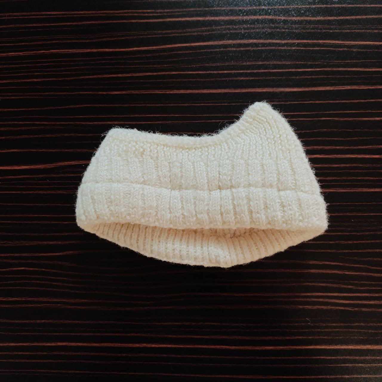 هدبند گوش دار پشمی