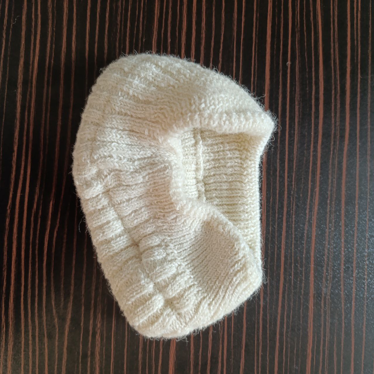 هدبند گوش دار پشمی